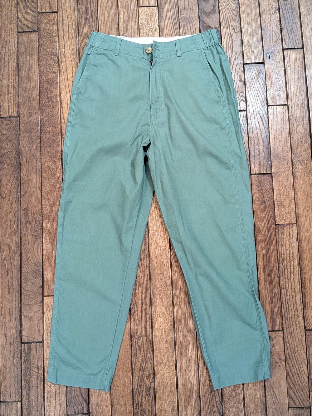 Uniqlo Men's Chinos in Sage Green